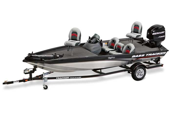 Fishing Boats: Bass Tracker